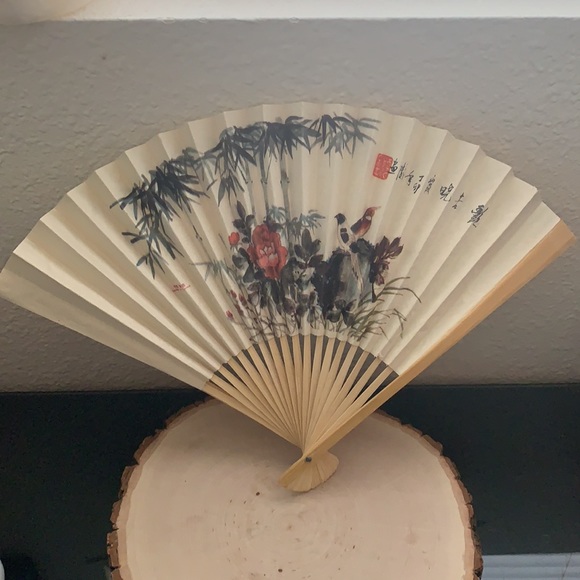 Vintage Chinese Tropical Bird Fold Out Fan - Picture 13 of 16